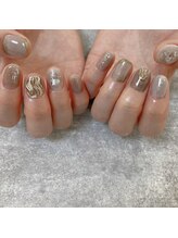 ソイン キタガタ(so-in kitagata)/ニュアンスネイル