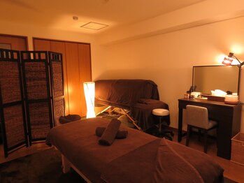 トータルボディデザインサロン ひとしらず/貴方だけの落ち着いた個室空間