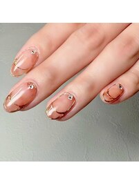 ニュアンスネイル/上品ネイル