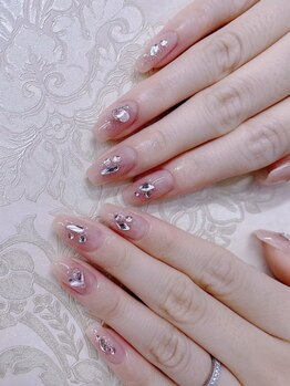 ビモア(vimore)の写真/【Hand/初回オフ無料♪持ち込みデザイン◎やり放題100分¥8980】形や深爪などでお悩みの方も理想の長さに!