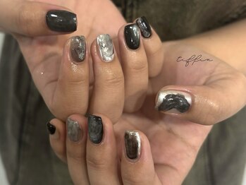 ネイルサロン ティフィン(tiffin)の写真/【四ツ橋駅3番出口すぐ】お仕事帰りにも通いやすい♪あなたの“なりたい”指先がここで叶う★当日予約OK!