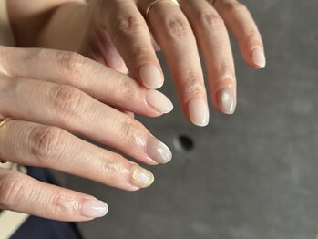 Design / ニュアンスネイル