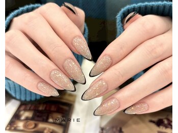 ザマリー 神戸マルイ店(THE MARIE)の写真/個性豊かなネイリストが揃ってます。持ち込みデザインもアレンジしてお好みのデザインにできますよ！