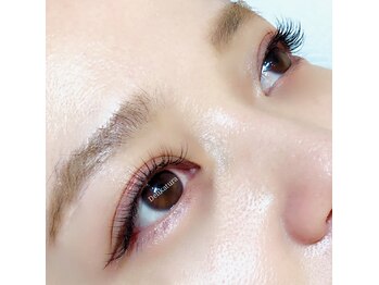 デリカトゥーラ(Delicatura)/セーブル