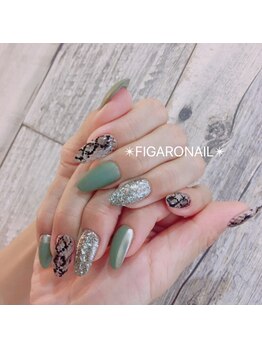 イヴ アイラッシュアンドネイル(Eve eyelash&nail)/パイソン