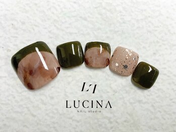 ネイルスタジオ ルキナ(LUCINA)/c-107 シェラックフットネイル