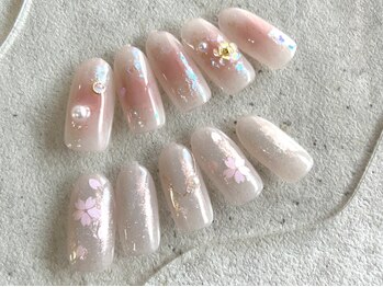 リノ(Lino)の写真/豊富なサンプルとあなたに合うカラーで理想のネイルに♪個性派ネイルもお任せ！周りと差をつけたい方にも◎