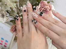 グロー ネイル(Glow Nail)/