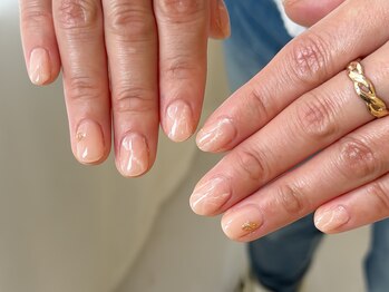 ワンアンドオンリー(One&Only)/天然石風ネイル