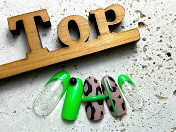 サロン ザ トップ(Salon the Top)/ネオンレオパード