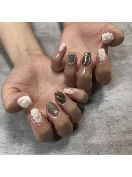 エリーク(erieque)/