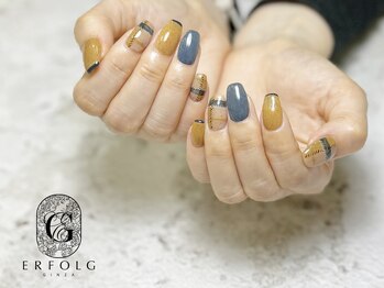 エアフォルク 銀座(ERFOLG)/おしゃれなチェックネイル◎