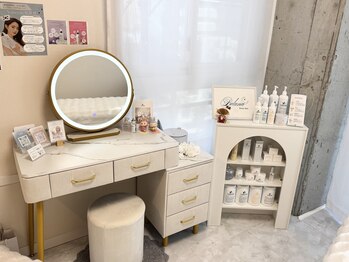 ベルーナビューティ 西新宿(Beluna beauty)/ドレッサー・ヘアアイロン完備