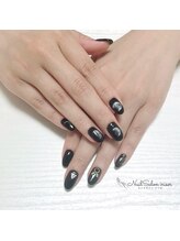 イリゼ(iriser)/川崎/月/秋ネイル