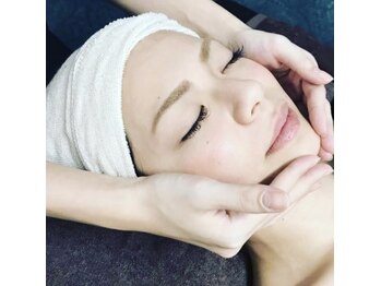シュガーラッシュ(Suger Lash)の写真/面倒な自己処理からさよなら！全身脱毛なめらかな肌に◎都度払いサロンで賢くキレイを叶えよう♪