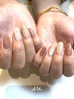 アイユー 千葉(iu.)/美爪ワンカラーとマグネット