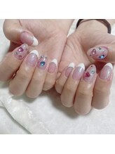 ナキ(NAKI)/フレンチネイル