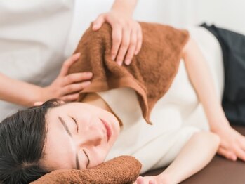 サクラ(SAKURA)の写真/《買い物帰りにも♪》お得なクーポンをお手頃価格でご提供!ボディケアー/オイルリンパ/リフレクソロジー◎