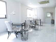 ウイ(Oui)の雰囲気（ダストがお洋服に付かないように大型集塵機使用で健康にも◎）