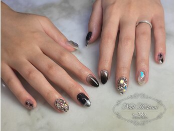 ジュジュ(Juju)/黒のワンホンネイル