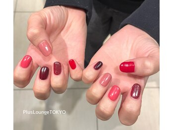 プルースラウンジ トウキョウ(Plus Lounge TOKYO)/レッドちぐはぐネイル♪[原宿]
