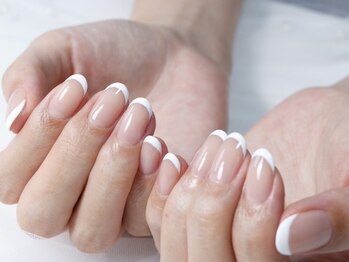 上品＊定番フレンチネイル