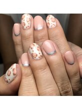 ネイルケアサロンエルミタージュ/ピンクヒョウ柄Ｎａｉｌ♪