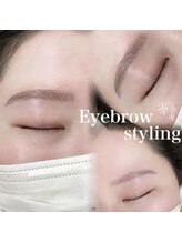 アテ(ate.)/眉スタイリング