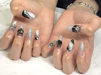 ラヴィズム アイラッシュ アンド ネイル (LUVISM)/キレイめ個性派ネイル