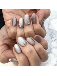 大人シンプルネイル