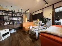 ベネ(BENE)の雰囲気（待合＆カウンセリングルームです☆）