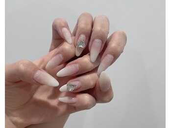 リネ(Rine)/カラーグラデーション￥6,000