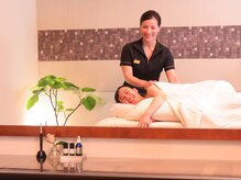 エッセンスマム 東京 プレナタールサロン(Prenatal salon)の雰囲気（妊娠初期・中期・後期・産後の症状別ケアで母子共にリラックス◎）