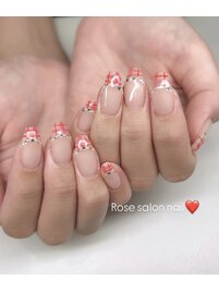 チェックフレンチネイル