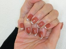 ワンアンドオンリー(One&Only)/シェルフレンチネイル