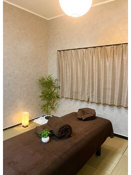 ととのうら/くつろぎを極めた和モダン施術室