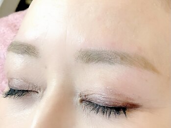 エノワ アイラッシュ 浦和東口(enowa)/30代からのふんわり眉