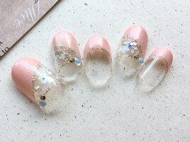 キラキラシェルネイル