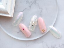 ネイル スパ ココプラス(Nail spa Cocoplus)/シンプルぷっくりフラワーネイル
