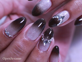 オープンセサミ 練馬/マグネットにエアブラシグラデ