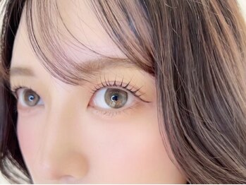 リロ(Riro)の写真/フラットラッシュ導入♪一人一人に合ったデザインをご提案!自まつ毛への負担も少なく、モチも良い◎