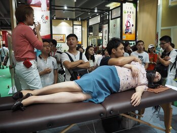 ヒップス(HIPs)/中国での姿勢改善セミナー