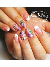 ジュジュ(Juju)/手描きのお花ネイル