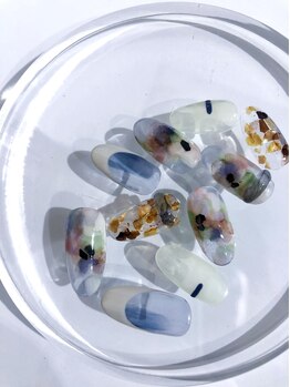 エムディーエーネイル(M.D.A NAiL)/Middle