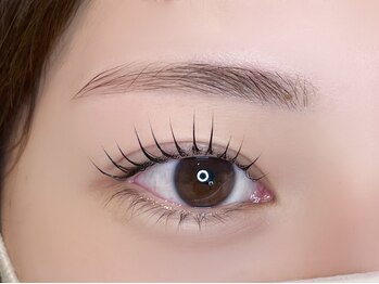 ムーンアイラッシュ(MoonEyelash)の写真/まつげエクステやまつげパーマの初心者様も大歓迎♪似合わせデザインで美しいお目元を演出します！