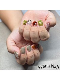 ちぐはぐニュアンスネイル