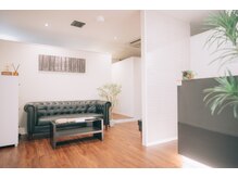 小田急町田より1分、JR町田より2分、商店街の真ん中にあるのをわすられるような静かな極上空間☆