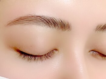 エメローズ 梅田店(AIMEROSE)の写真/あなたの"可愛い"を叶える眉をご提案♪期間限定【美眉スタイリング¥3850】【ハリウッドブロウリフト¥5500】