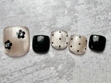 ネイルブレイク リリア(Nail Break lilia)/【初回オフ無料】フラワーネイル