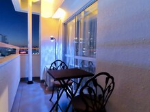 STB/新宿の夜景を一望[新宿/小顔]